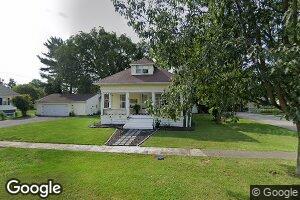 809 Spruce St, Marshall, IL 62441