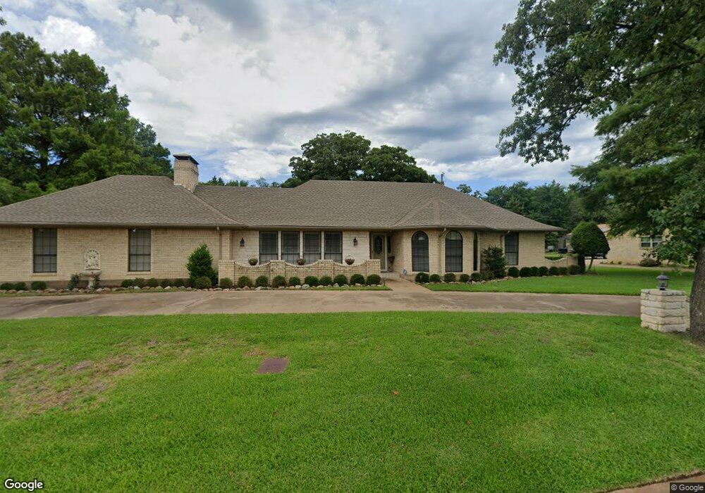 325 Spring Valley Dr, Denison, TX 75020 - photo 1