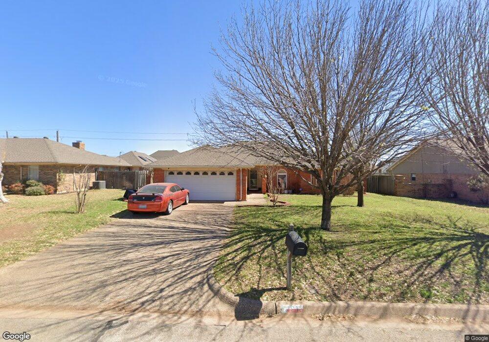 1215 Stonelake Dr, Cleburne, TX 76033 - photo 1