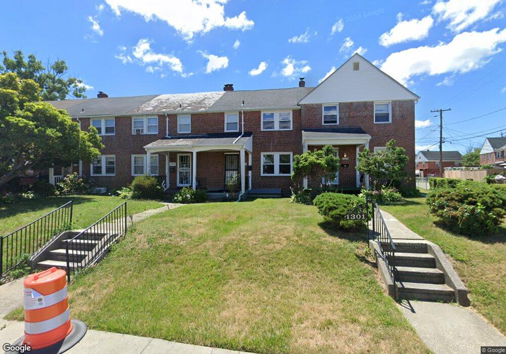 1303 Crofton Rd, Baltimore, MD 21239 - photo 1