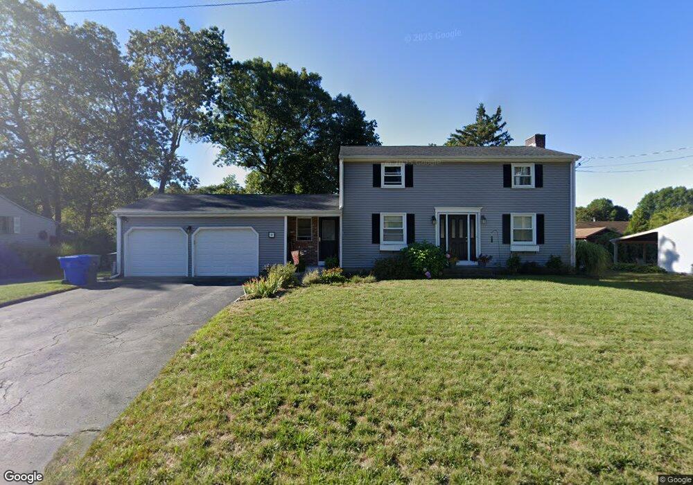 8 Iroquois Rd, Enfield, CT 06082 - photo 1