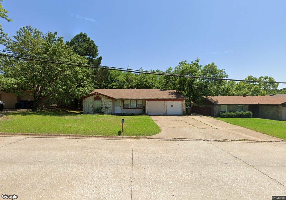 2812 W Crawford St, Denison, TX 75020 - photo 1