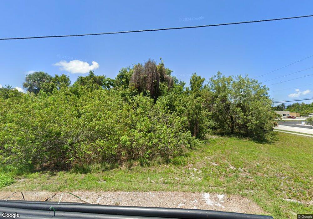 2435 NE Arch St, Jensen Beach, FL 34957 - photo 1