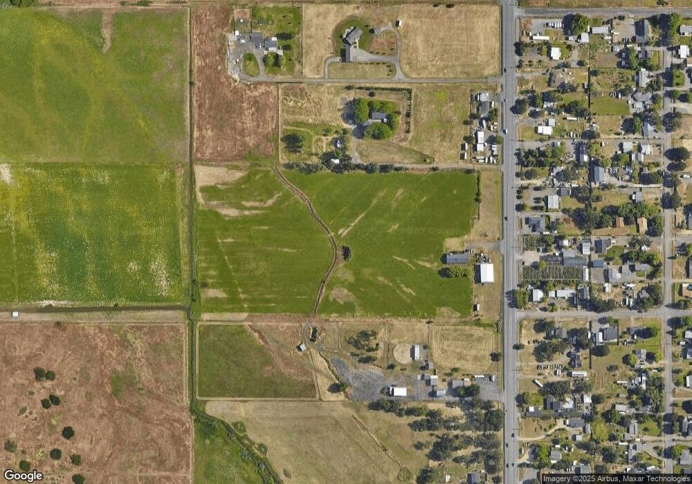 6833 Table Rock Rd, Central Point, OR 97502 - photo 1