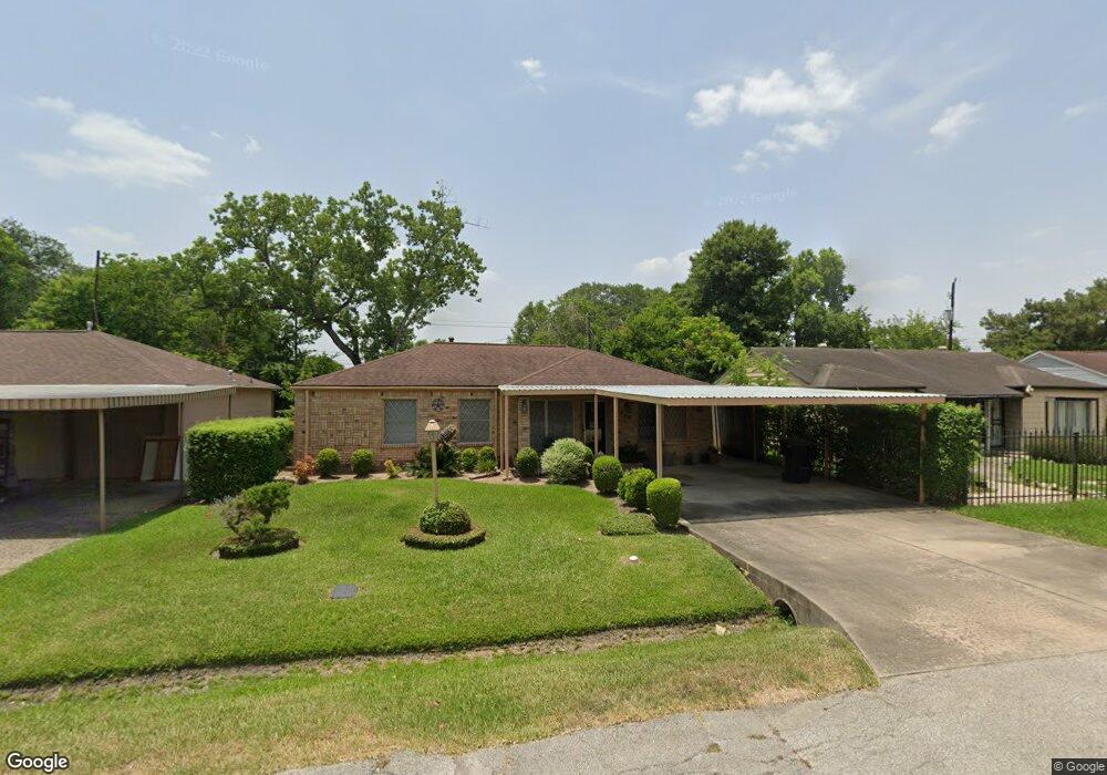 6826 Driftwood St, Houston, TX 77021 - photo 1