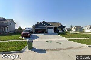 2301 Maplewood Dr, Granger, IA 50109