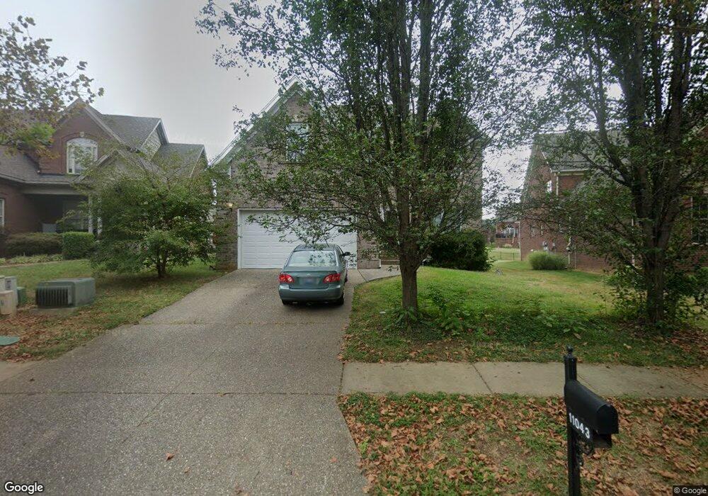 11043 Radleigh Ln, Louisville, KY 40291 - photo 1