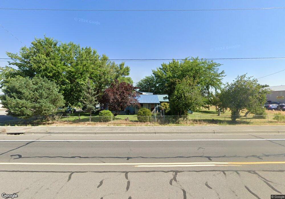 605 E Vilas Rd, Central Point, OR 97502 - photo 1