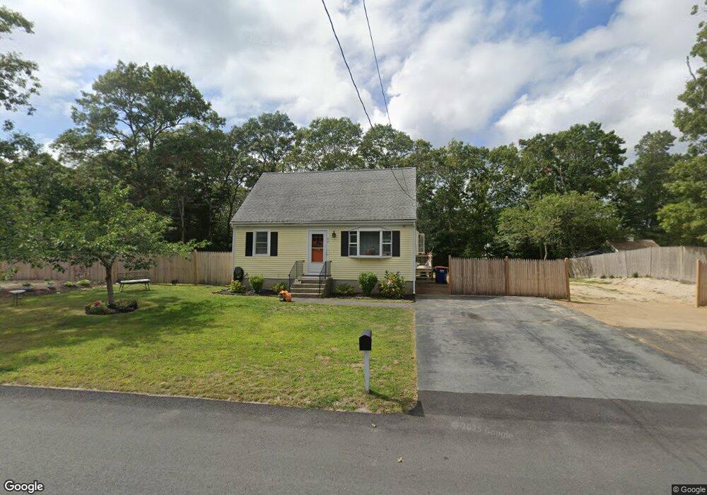 66 Mayflower Ln, East Wareham, MA 02538 - photo 1