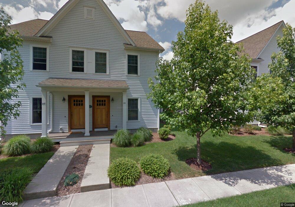 95 Waverly St unit na, Warwick, RI 02889 - photo 1