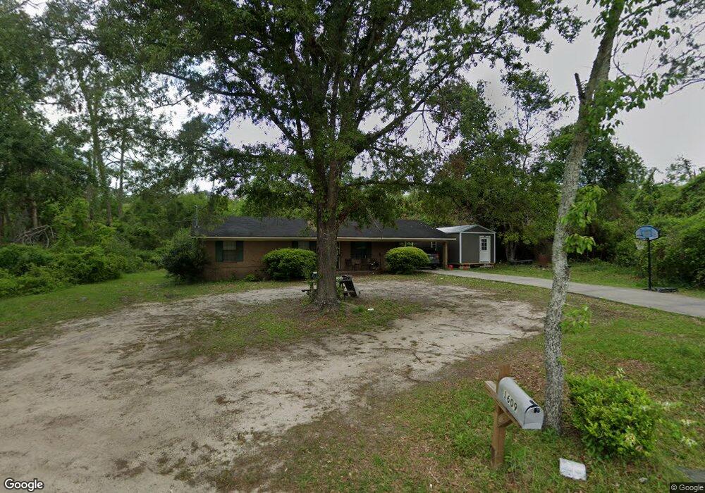 1609 Sunset Dr, Douglas, GA 31535 - photo 1