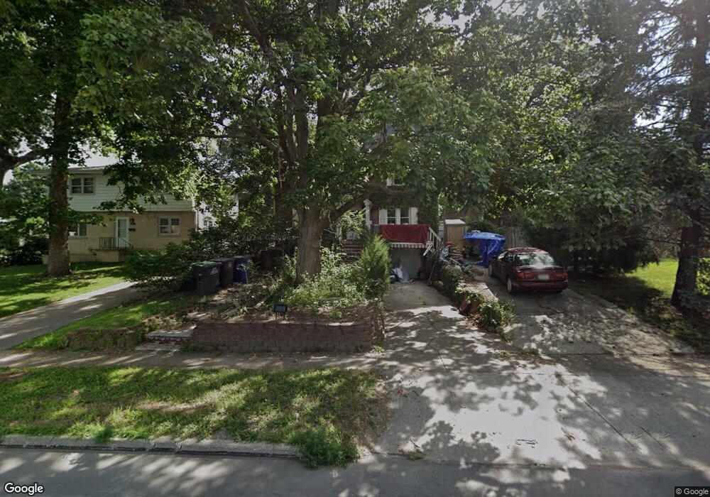 4051 12th St, Des Moines, IA 50313 - photo 1