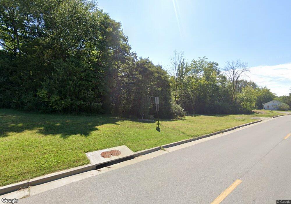 106 Saint Marys Dr, Harrisburg, IL 62946 - photo 1