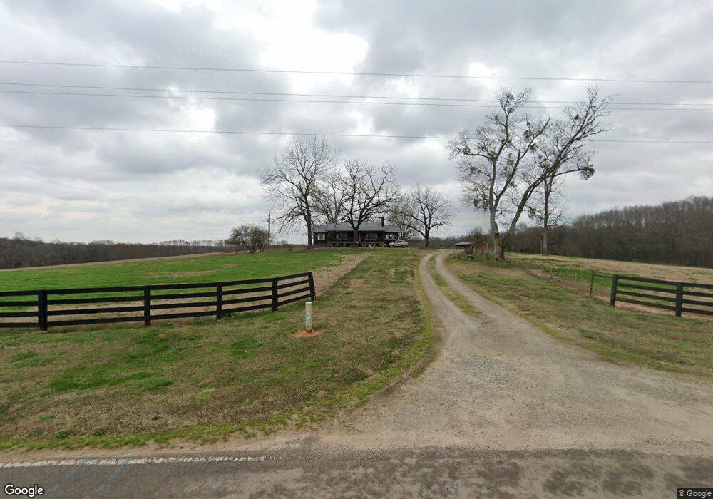 288 Elliot Smith Rd, Jefferson, GA 30549 - photo 1