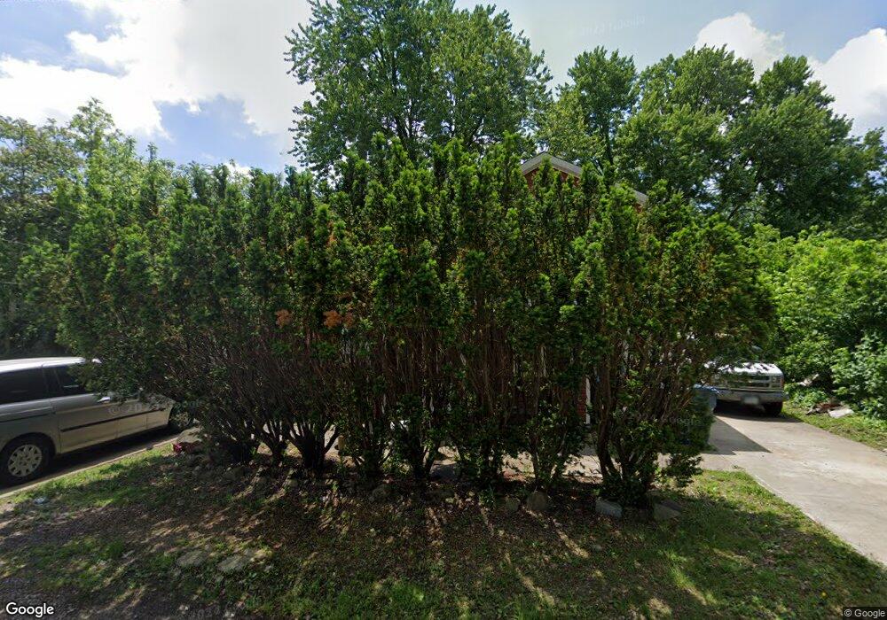 848 W Nimisila Rd, Akron, OH 44319 - photo 1