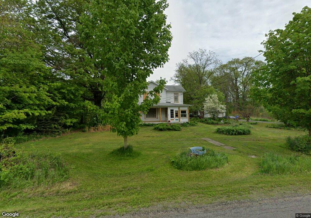 4971 E Maple Rd, Geneva, OH 44041 - photo 1