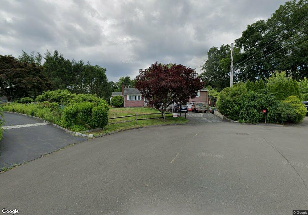 14 Bouton Cir, Stamford, CT 06907 - photo 1