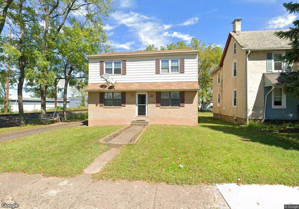 135 W 6th St, Lansdale, PA 19446 - photo 1