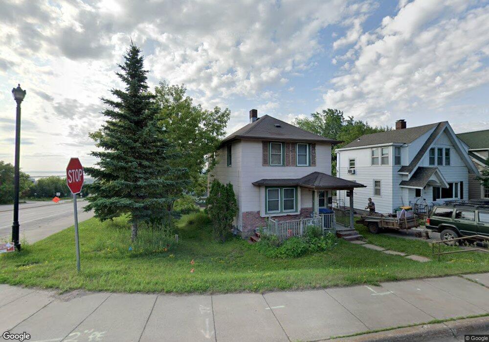 2306 W 12th St, Duluth, MN 55806 - photo 1