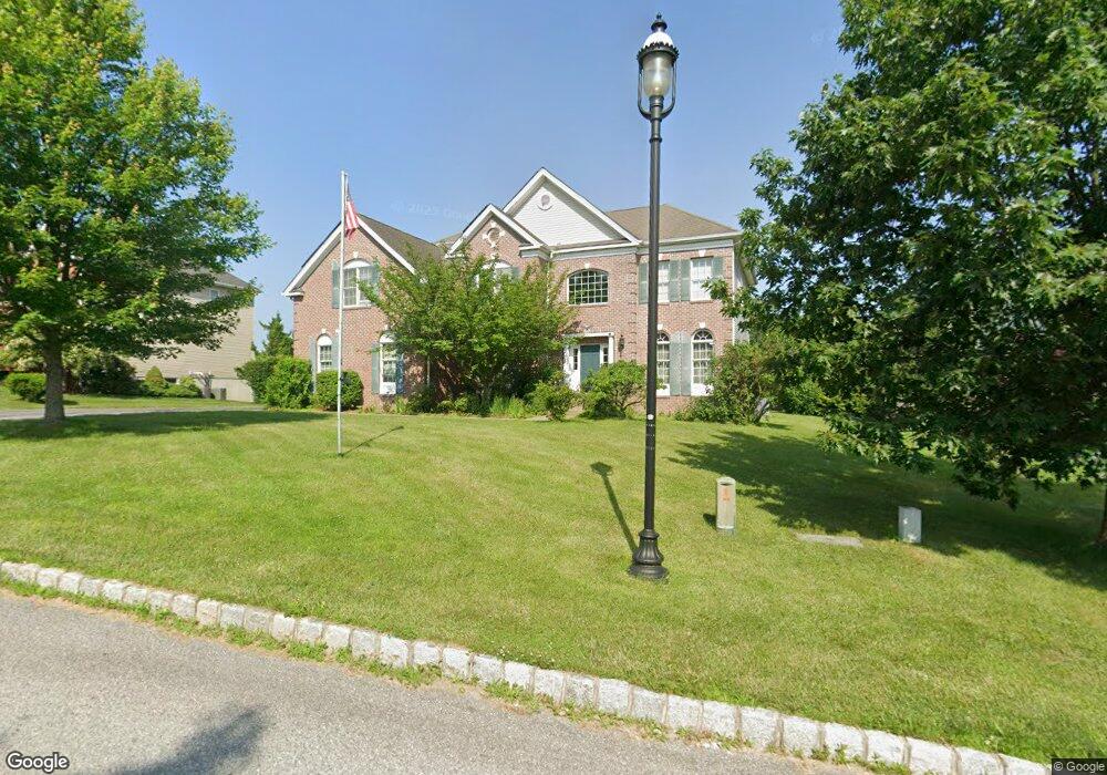 56 Susie Blvd unit 9, Poughkeepsie, NY 12603 - photo 1