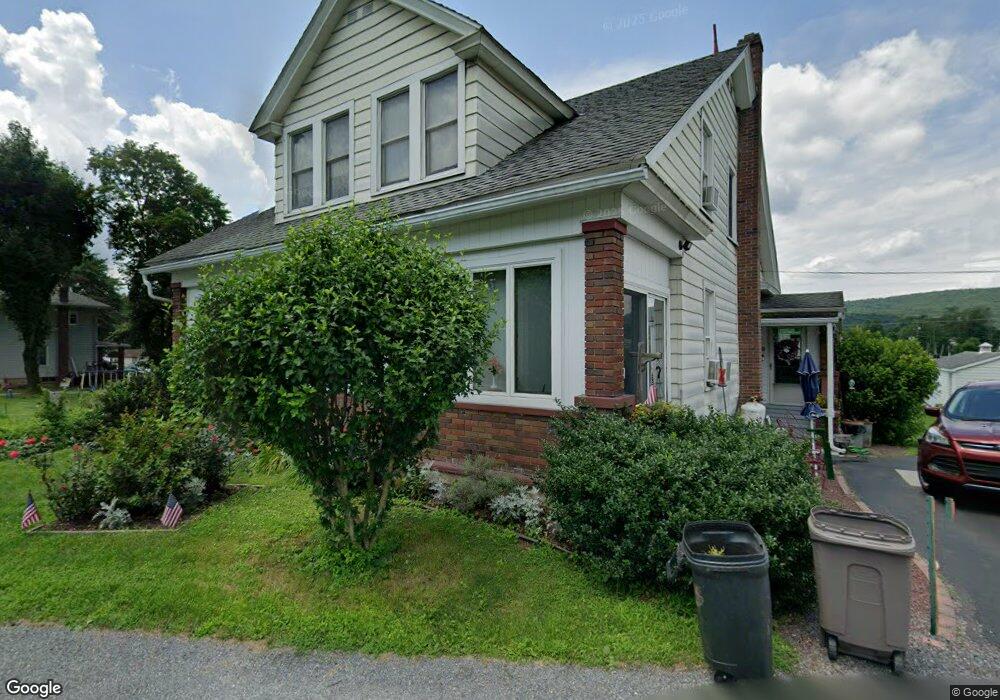 10 S Tamaqua Dr, Tamaqua, PA 18252 - photo 1