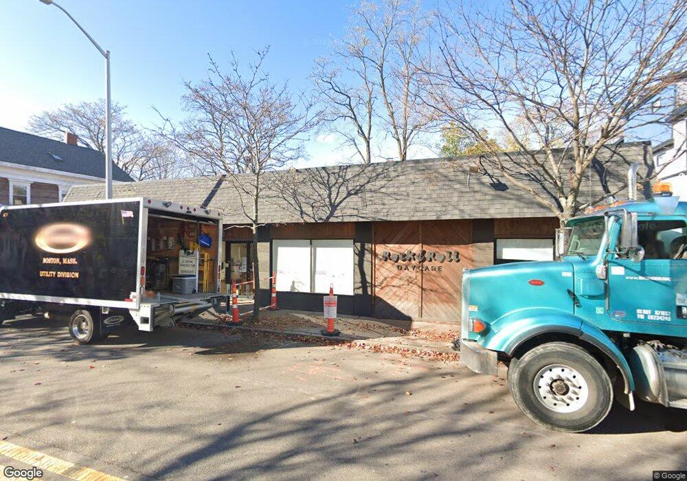 221 Prospect St unit 3, Cambridge, MA 02139 - photo 1