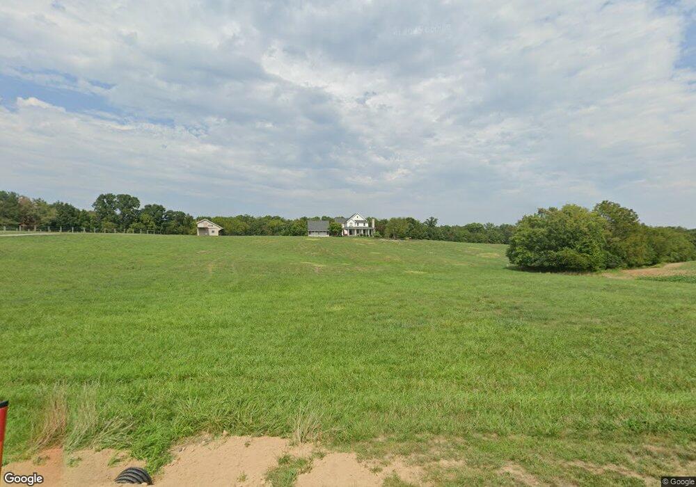 3939 W Weaver Rd, Greencastle, PA 17225 - photo 1