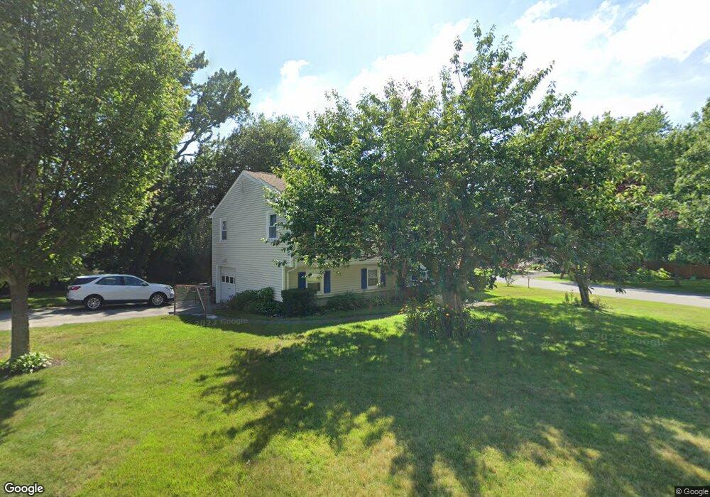 5 Mayo Dr, Warren, RI 02885 - photo 1