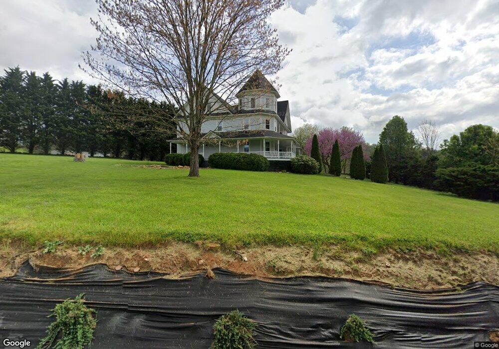 1160 Possum Trot Rd, Burnsville, NC 28714 - photo 1