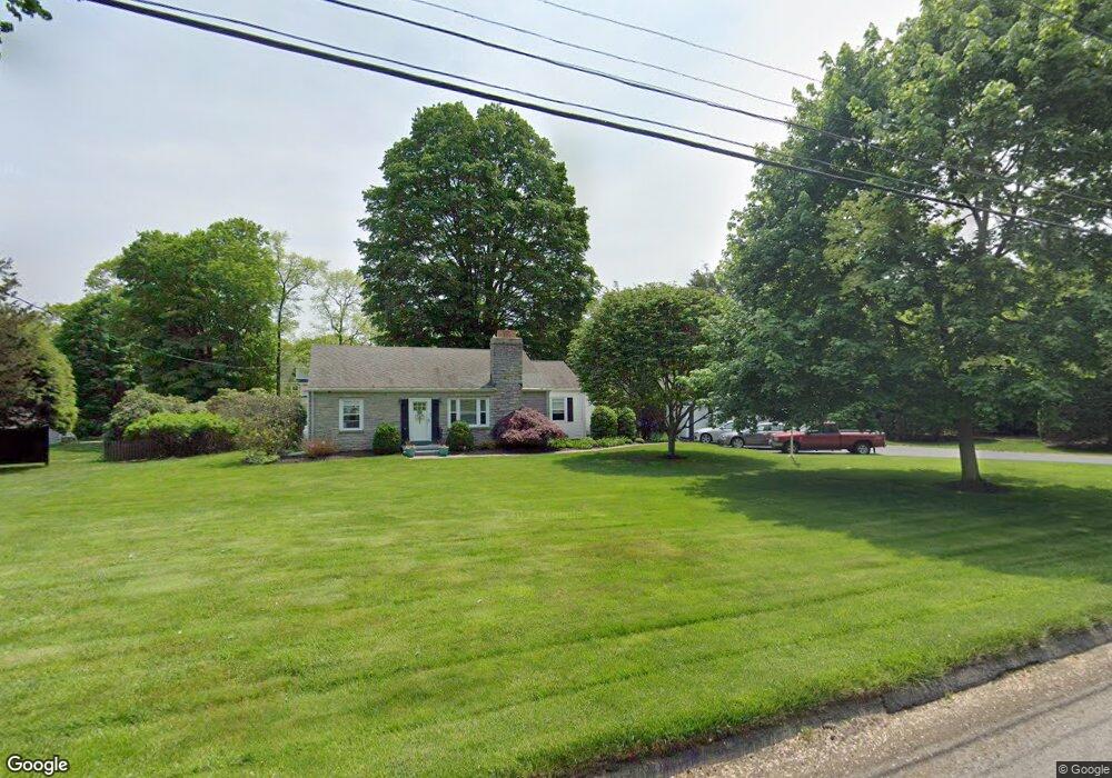 46 Pleasant St, Trumbull, CT 06611 - photo 1