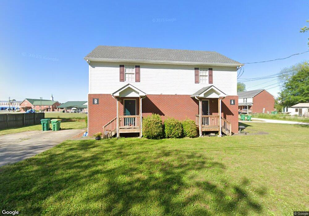 49 E Stephens St, Winder, GA 30680 - photo 1