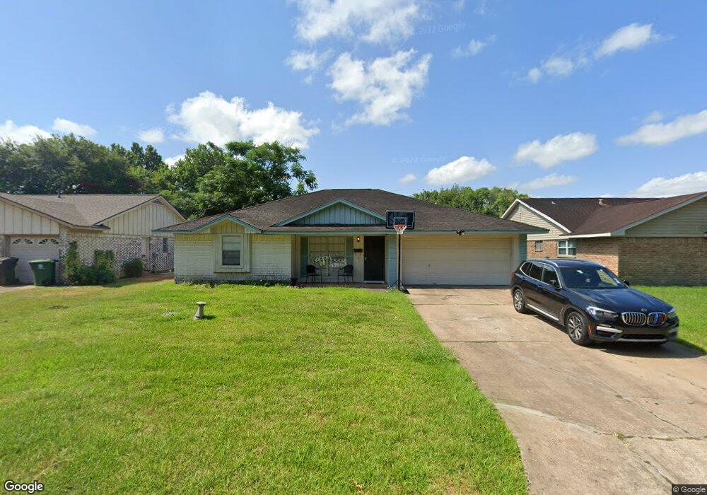 10830 Overlea Dr, Houston, TX 77089 - photo 1