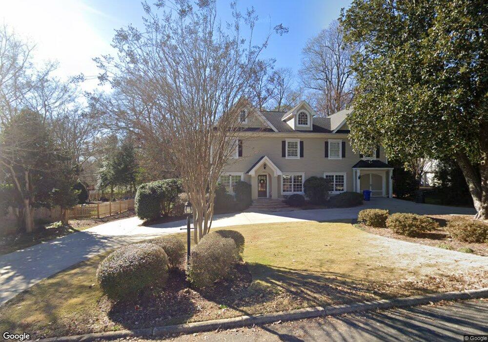 927 Cherokee Rd, Gainesville, GA 30501 - photo 1