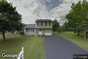 92 Ferndale Ln, Minoa, NY 13116
