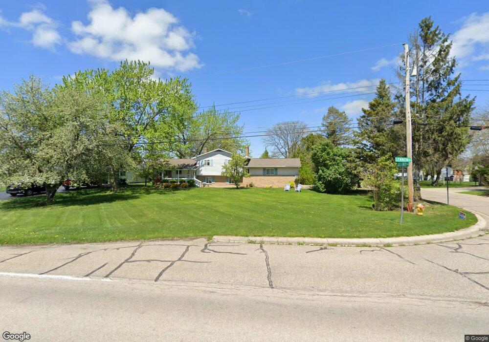 7122 Lennon Rd, Swartz Creek, MI 48473 - photo 1