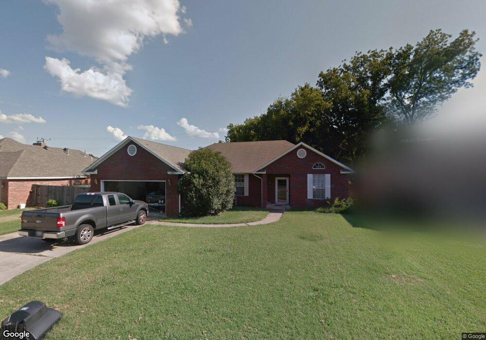 1906 Marsh Ln, Ardmore, OK 73401 - photo 1