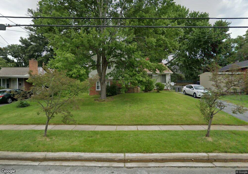 6009 Westbrook Dr, New Carrollton, MD 20784 - photo 1