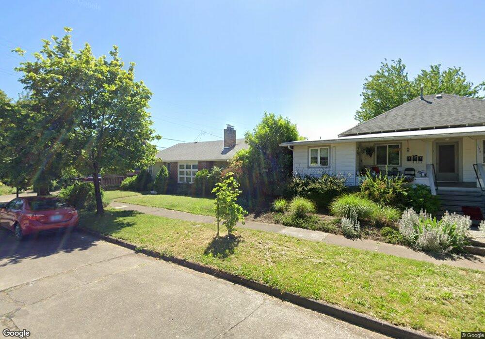 1540 W 11th Alley, Eugene, OR 97402 - photo 1