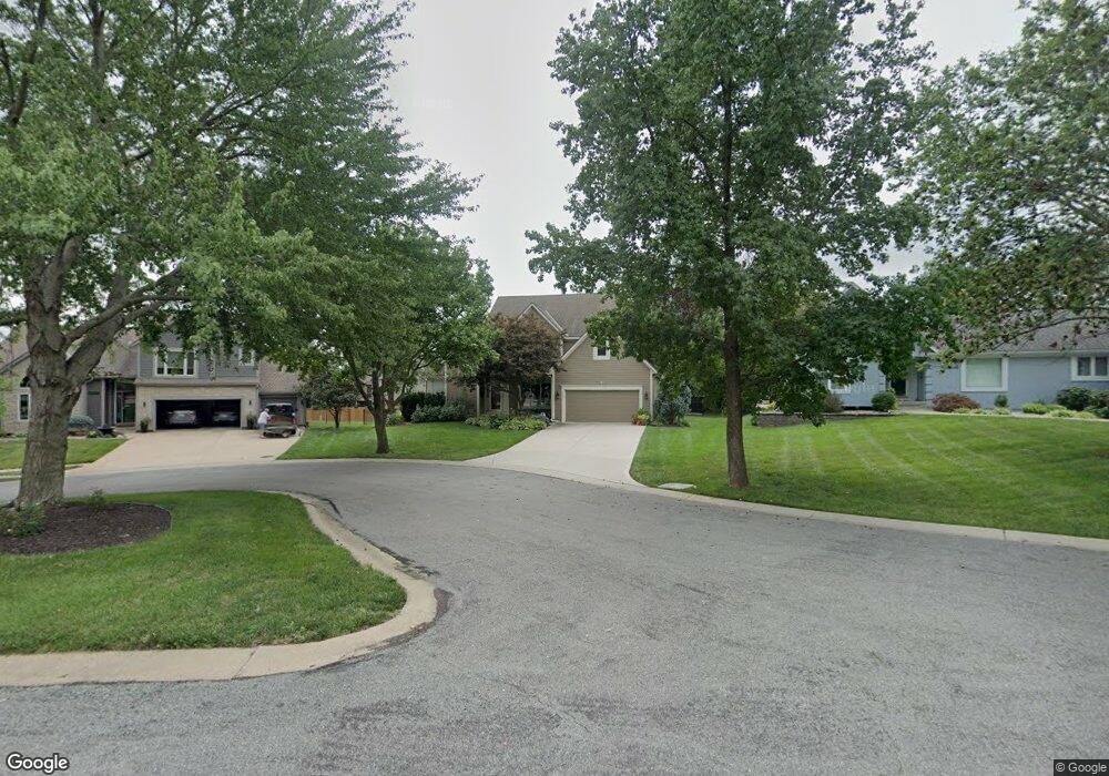 5511 W 153rd Terrace, Overland Park, KS 66223 - photo 1