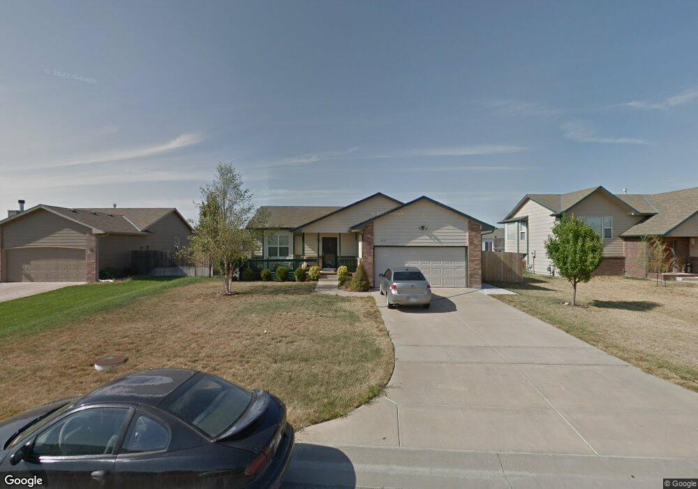 412 E Hickory Ct, Mulvane, KS 67110 - photo 1