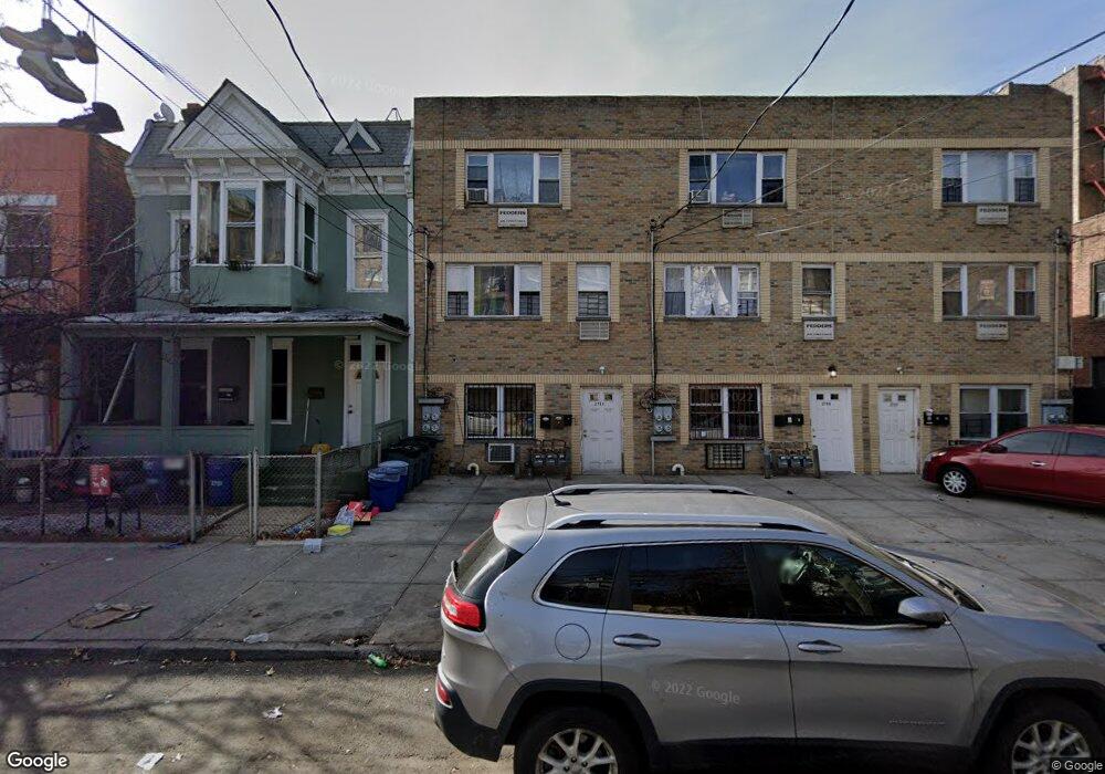 2753 Kingsbridge Terrace, Bronx, NY 10463 - photo 1