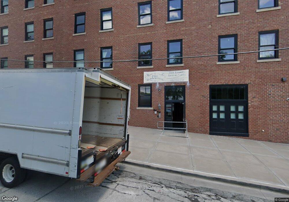 511 Pershing Ave unit 202 E, Davenport, IA 52803 - photo 1