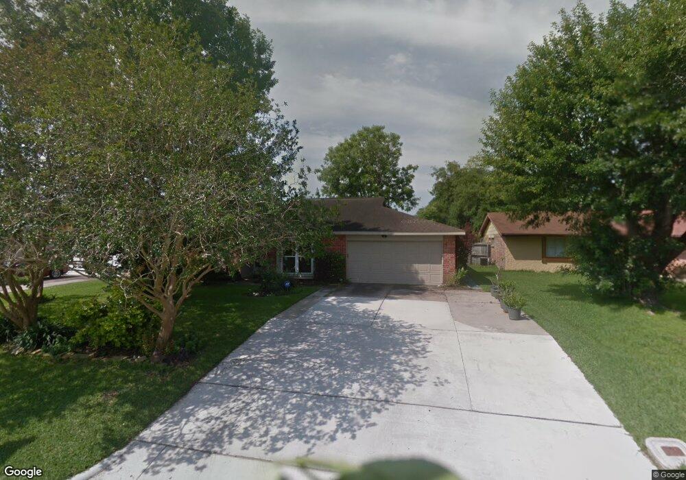 16722 Blackhawk Blvd, Friendswood, TX 77546 - photo 1