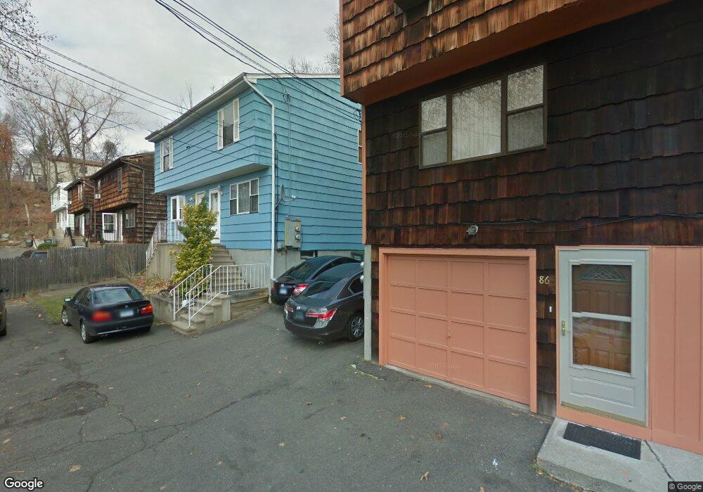 94 Robert St, Bridgeport, CT 06606 - photo 1