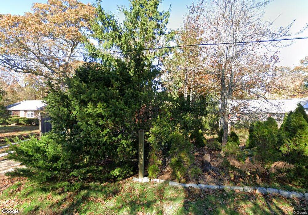 12 Lagoon Ave, Tisbury, MA 02568 - photo 1