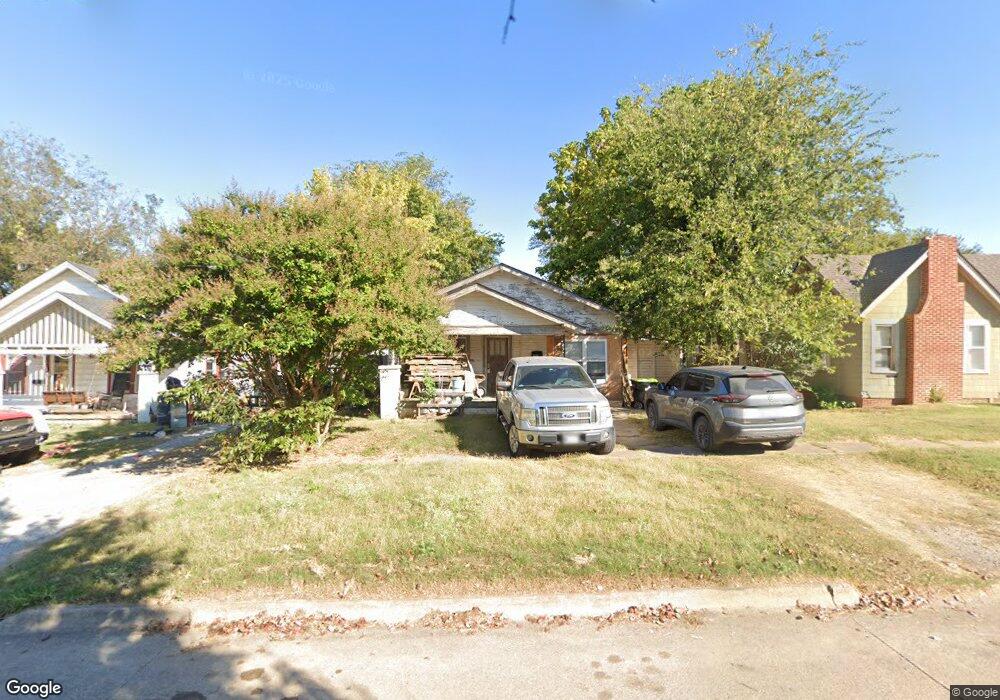 318 W 17th St, Ada, OK 74820 - photo 1