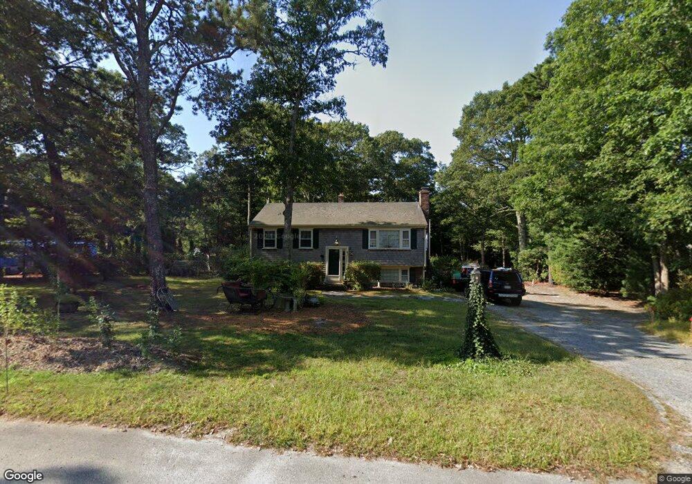 71 Thankful Ln, Cotuit, MA 02635 - photo 1