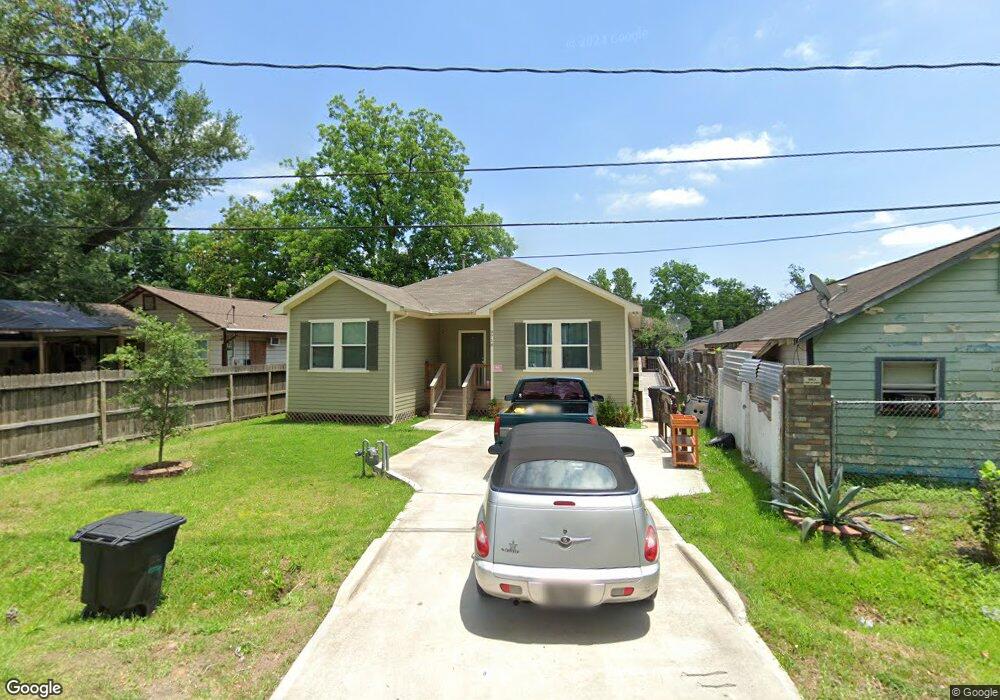 9718 Tatom St, Houston, TX 77093 - photo 1