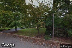 9 Dutch Rd, Somerset, NJ 08873