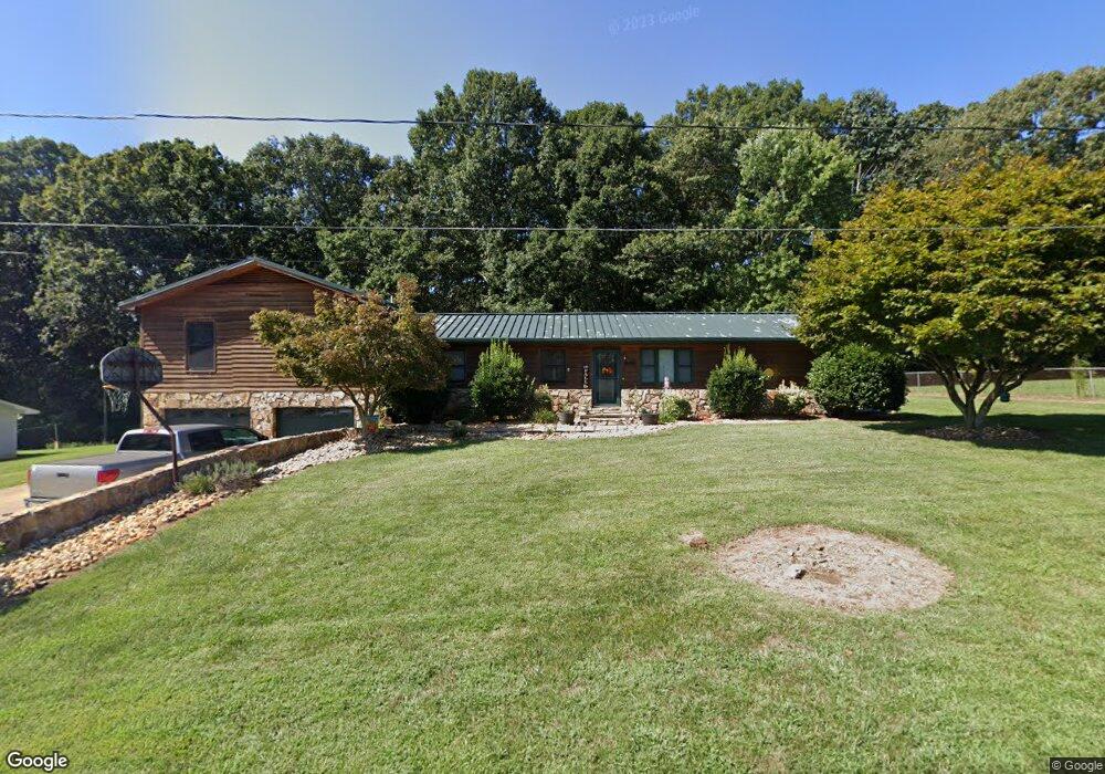 5103 Circle Dr, Conover, NC 28613 - photo 1